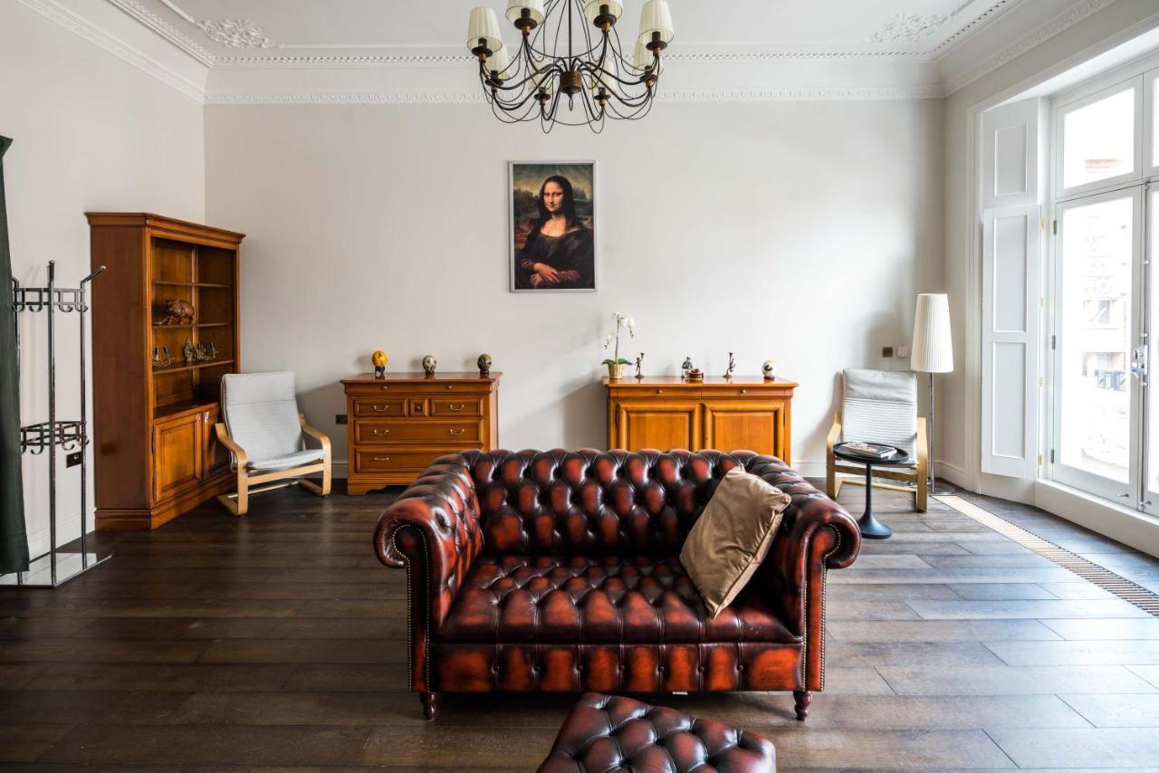 4 Bedroom House Up To 10 People At Heart Of Kensington And Chelsea Londen Buitenkant foto